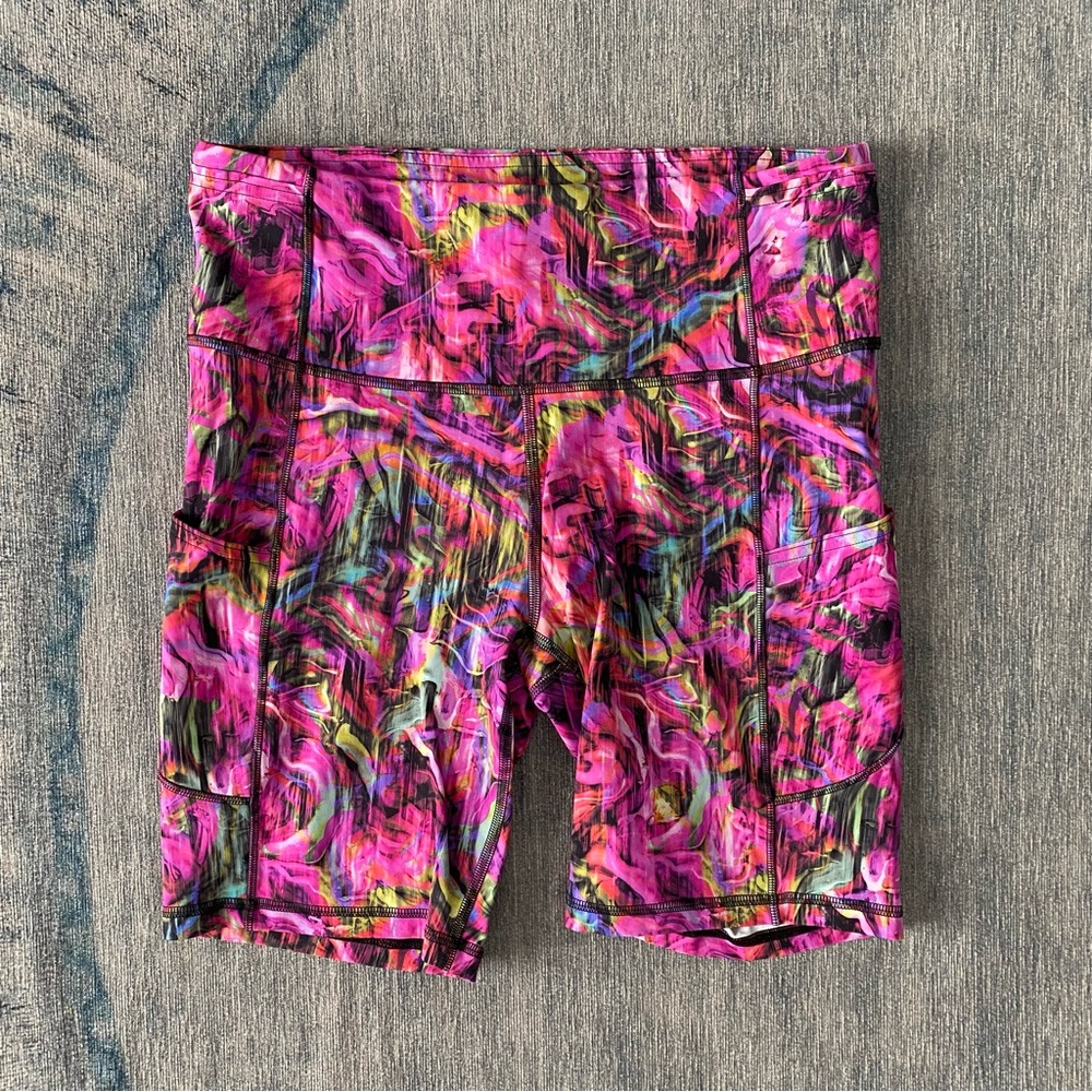 lululemon Fast and Free 8 inch Run Shorts - 7 Pockets - Hyper Flow Pink Multi